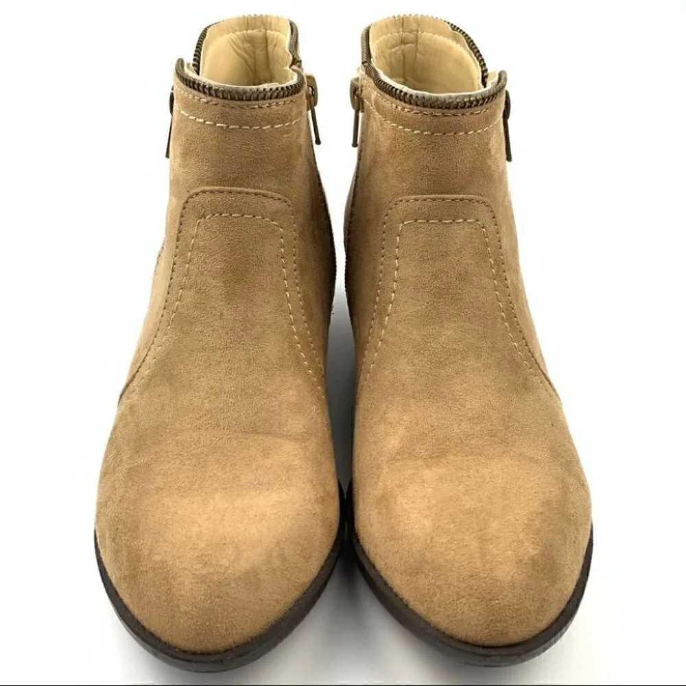 Just fab Tuvee ankle booties 7 37.5 tan western